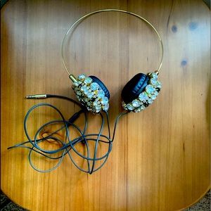 Urban Outfitters Headphones (Zara)